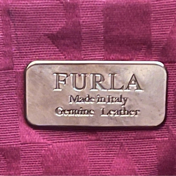 FURLA Patent Leather Hobo EUC - Picture 8 of 14